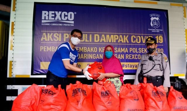 Pembagian-1000-Paket-Sembako-Dari-Rexco-Hasil-Donasi-Konsumen