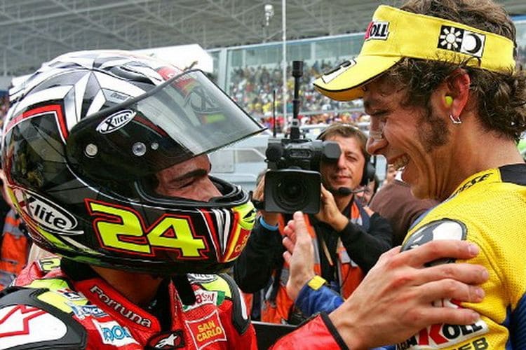 Valentino-Rossi-Sulit-Lupakan-Kekalahan-Dari-Toni-Elias-Tahun-2006