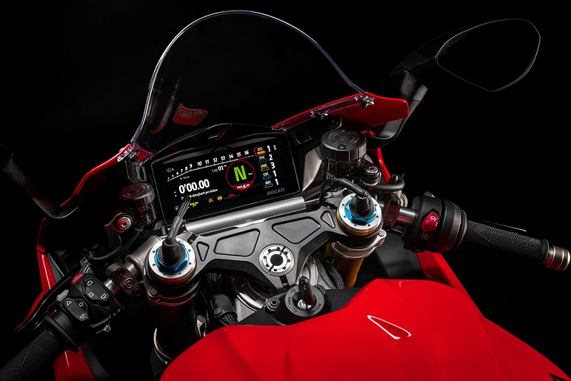 Ducati Perkenalkan Panigale V4 S di Indonesia dengan Harga Rp 1,2 Miliar (2)