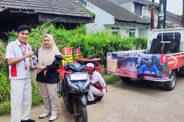 Honda AHASS Siaga Banjir Bantuan dan Layanan Darurat untuk Konsumen di Jakarta dan Tangerang (2)