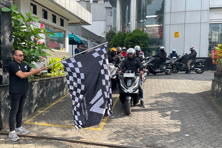 RoadSync New Honda PCX 160 Diuji Langsung oleh Bapak –bapak Followers Setia @wahanahonda (2)