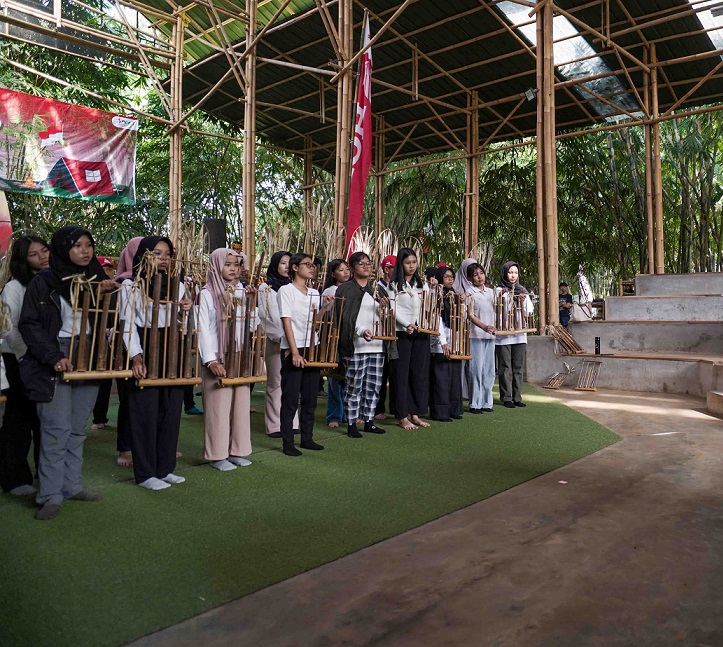 AHM dan Sekolah Bersatu Lestarikan Budaya Indonesia (3)