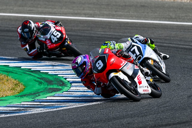 Astra Honda Racing Team Berjaya di FIM JuniorGP Jerez (3)