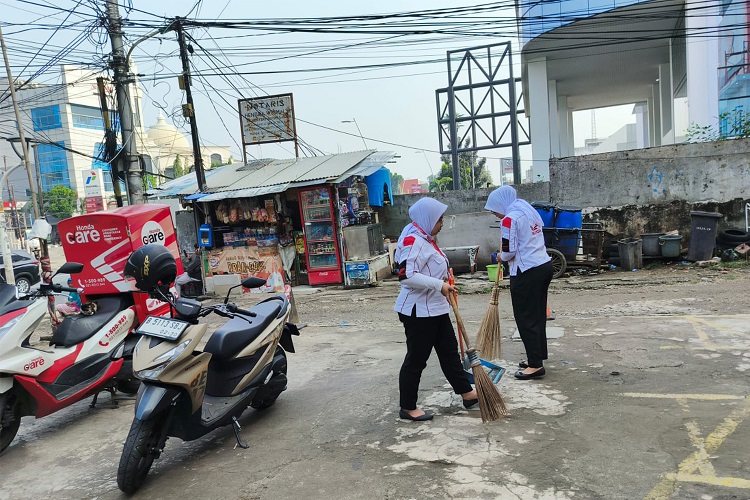 Dealer Honda WARI Peduli Lingkungan, Kurangi Sampah Plastik