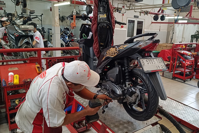 AHASS Tawarkan Paket Servis Spesial 17-an untuk Motor Honda