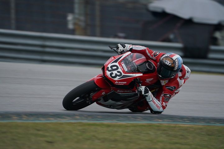 AHRS Cetak Prestasi, Fadillah Arbi Jadi Rider Pengganti di Moto3 (1)