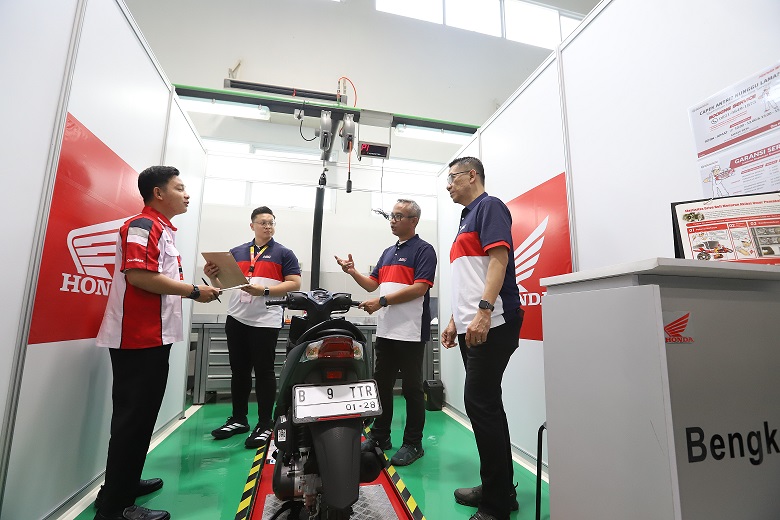 Astra Honda Motor (AHM) Konsisten Tingkatkan Kualitas Layanan Melalui Technical Skill Contest 2025 (1)