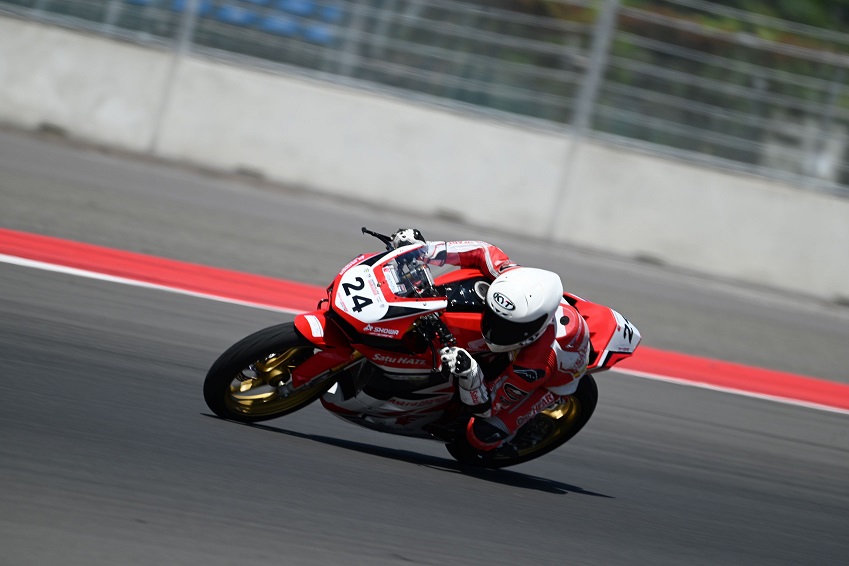 Davino_CBR Series Bukti Nyali Astra Honda Menaklukkan Mandalika