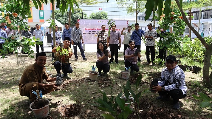 Penanaman Bibit Pohon di SMK Jaya Buana (1)