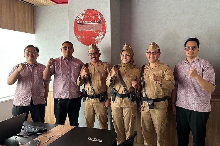 PT Tristar Transindo Buktikan Komitmen Logistik Halal Lewat QCC Transporter 2025 (1)
