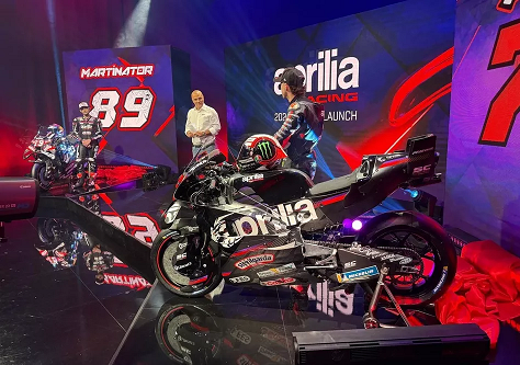 Aprilia Resmi Ungkap Motor MotoGP 2026, Siap Digeber Bezzecchi dan Martin (2)