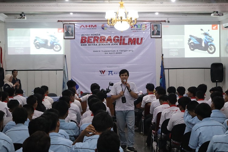 Astra Honda Motor Berbagi Pengetahuan Teknologi Honda Vario 125 Street untuk Generasi Muda (2)