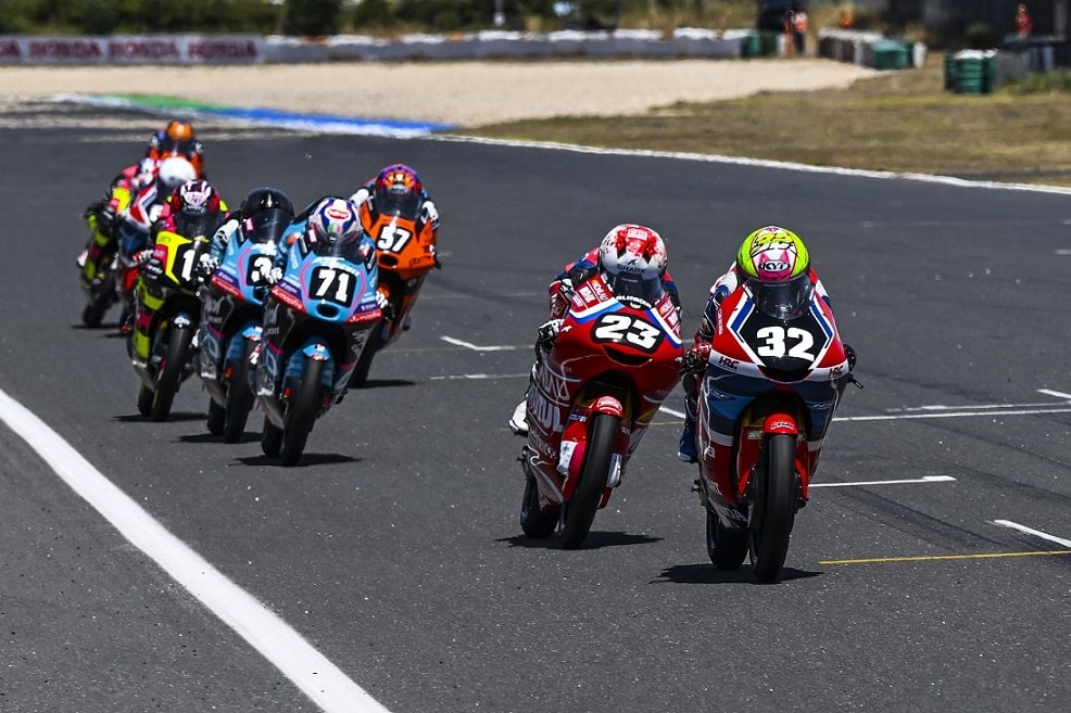 Ramadhipa Cetak Sejarah Baru di Moto3 Junior World Championship (1)