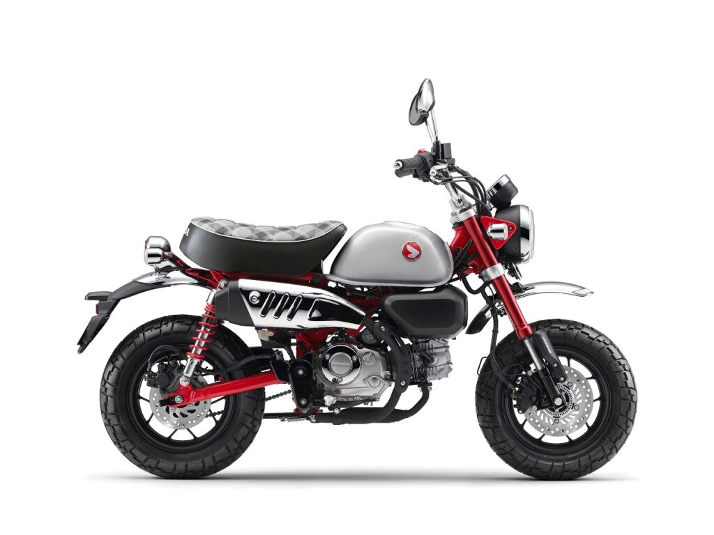 Warna-Baru-Gaya-Baru-Honda-Monkey-Hadir-Lebih-Seru-dan-Fashionable_Monkey125_PK10_MillennumRed2_v1