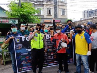 Forum Bikers Berbagi Ramadhan Peduli Pandemi Covid-19 Di Kalimalang Jakarta (4)