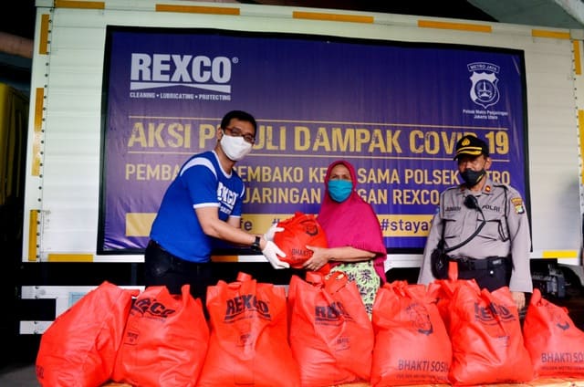 Pembagian-1000-Paket-Sembako-Dari-Rexco-Hasil-Donasi-Konsumen