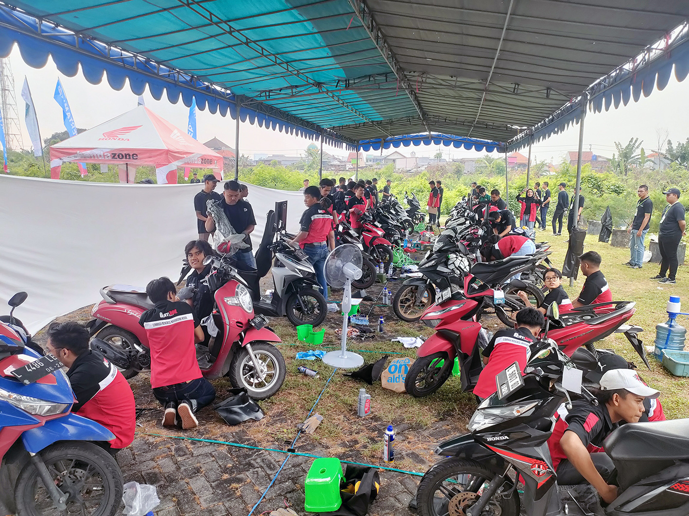 Tekiro Mengadakan Service Gratis untuk Masyarakat Surabaya