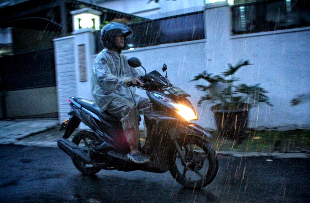 Tips Wahana Honda Untuk Menghindari Aquaplaning Saat Berkendara (1)