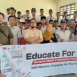 Educate For You Membangun Literasi Digital di SMK Negeri 8 Kab. Tangerang