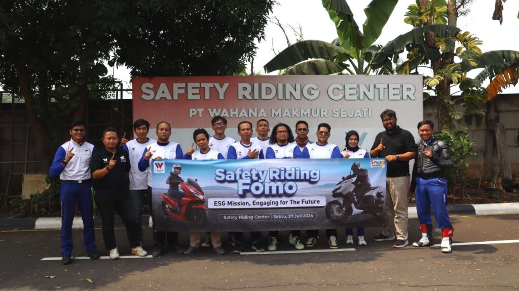 Edukasi Keselamatan Berkendara Safety Riding FOMO