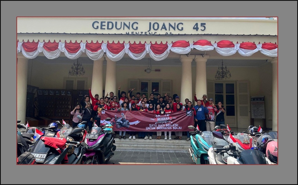 Bikers Honda PCX Jakarta Convoy Merdeka, Wahana Ajak Komunitas Rolling City Sembari Berdonasi