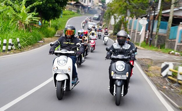 City Rolling 2024 Content Creator Otomotif Uji Keiritan New Honda Scoopy (3)