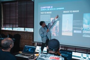 AHM Dukung Content Creator Berkarya dengan Pelatihan AI Canggih (2)