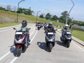 New Honda PCX160 RoadSync Uji Langsung Teknologi Premium dalam Media Exploration