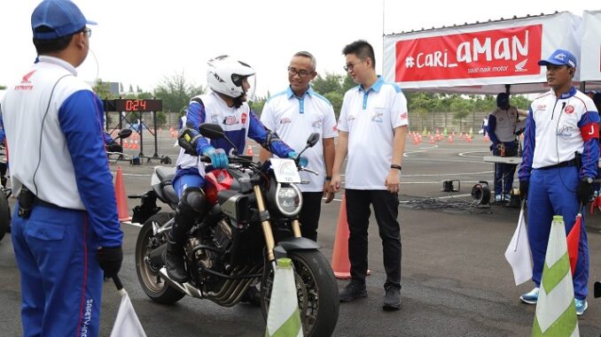 Gas Pol Edukasi! Para Jawara Safety Riding Honda Adu Skill Gas Pol Edukasi! Para Jawara Safety Riding Honda Adu Skill
