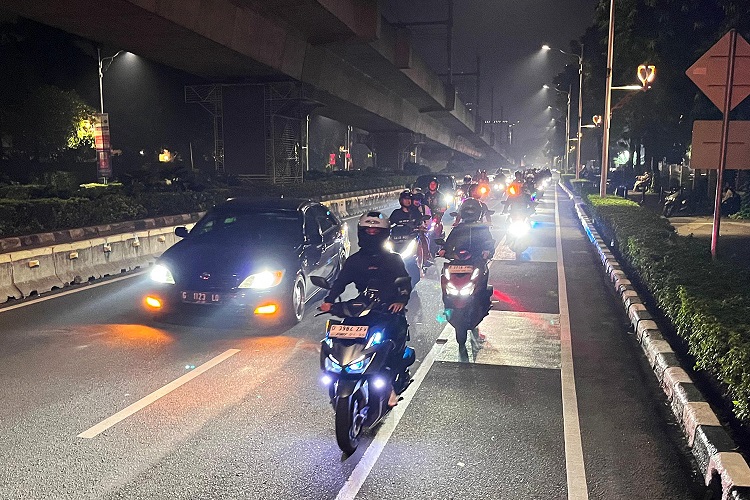 Hangatnya Malam Minggu Honda Community City Rolling, Silaturahmi, dan Photo Hunter di Jakarta (1)