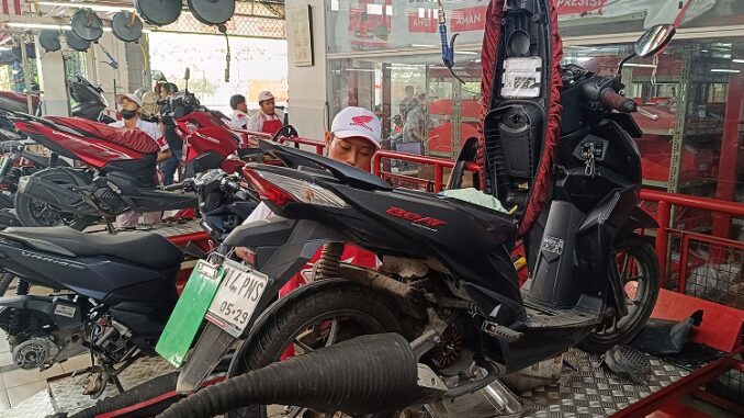 Juni Lebih Hemat! Matic Lo Butuh Sentuhan Sayang dari AHASS