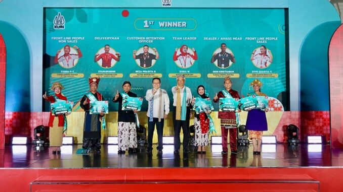 AHM Apresiasi Dedikasi Tim Layanan Lewat Kontes Layanan Honda Nasional 2025 (2) AHM Apresiasi Dedikasi Tim Layanan Lewat Kontes Layanan Honda Nasional 2025 (2)