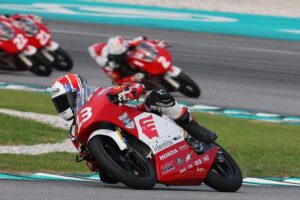 Prestasi Mentereng Pebalap Muda AHM di Sepang International Circuit (2)