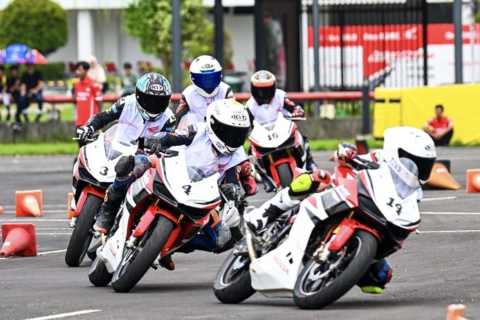Astra Honda Racing School 2026 Pilih 10 Pebalap Muda Berbakat (1)