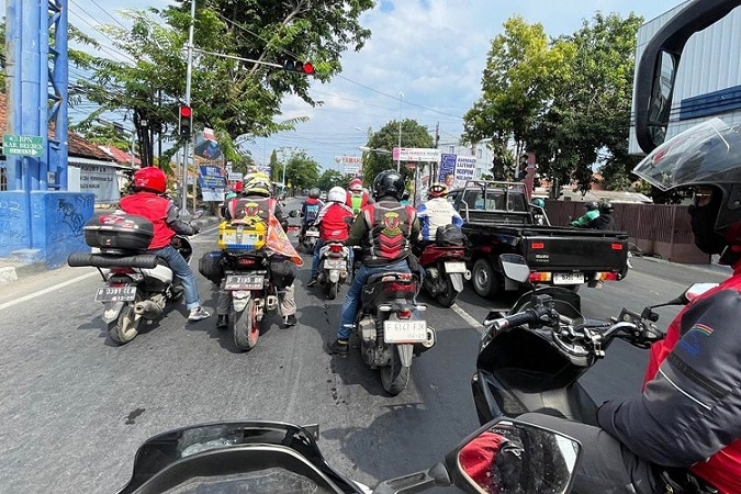 5 Tips Berkendara Aman Saat Mudik Lebaran (2)