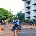 Bukan Sekadar Gaya, Ini Pentingnya Safety Riding bagi Pengendara Perempuan (2)