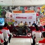 Biar Nggak Cuma Jago Teori, WMS dan AHM Kenalkan Teknologi Honda ke Siswa SMK! (2)