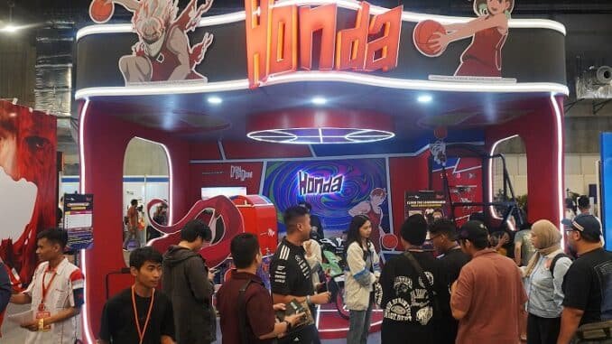 Honda BeAT x DanDaDan Hadir di ICC 2026, Booth Honda Makin Anime Banget! (2)